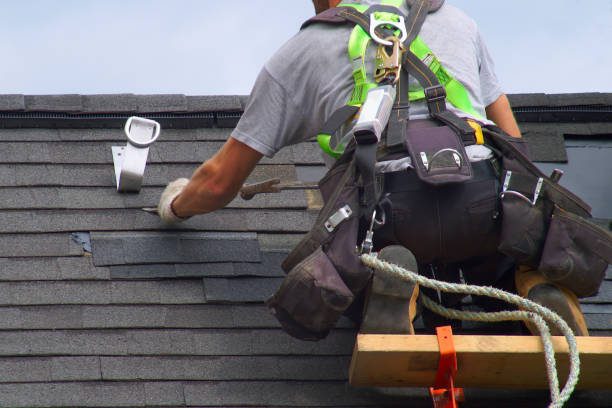 Best Tile Roofing Contractor  in Edmore, MI